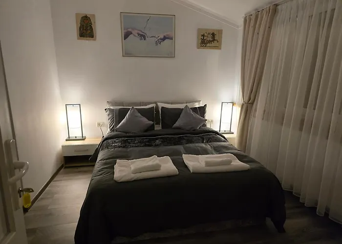Eldi House