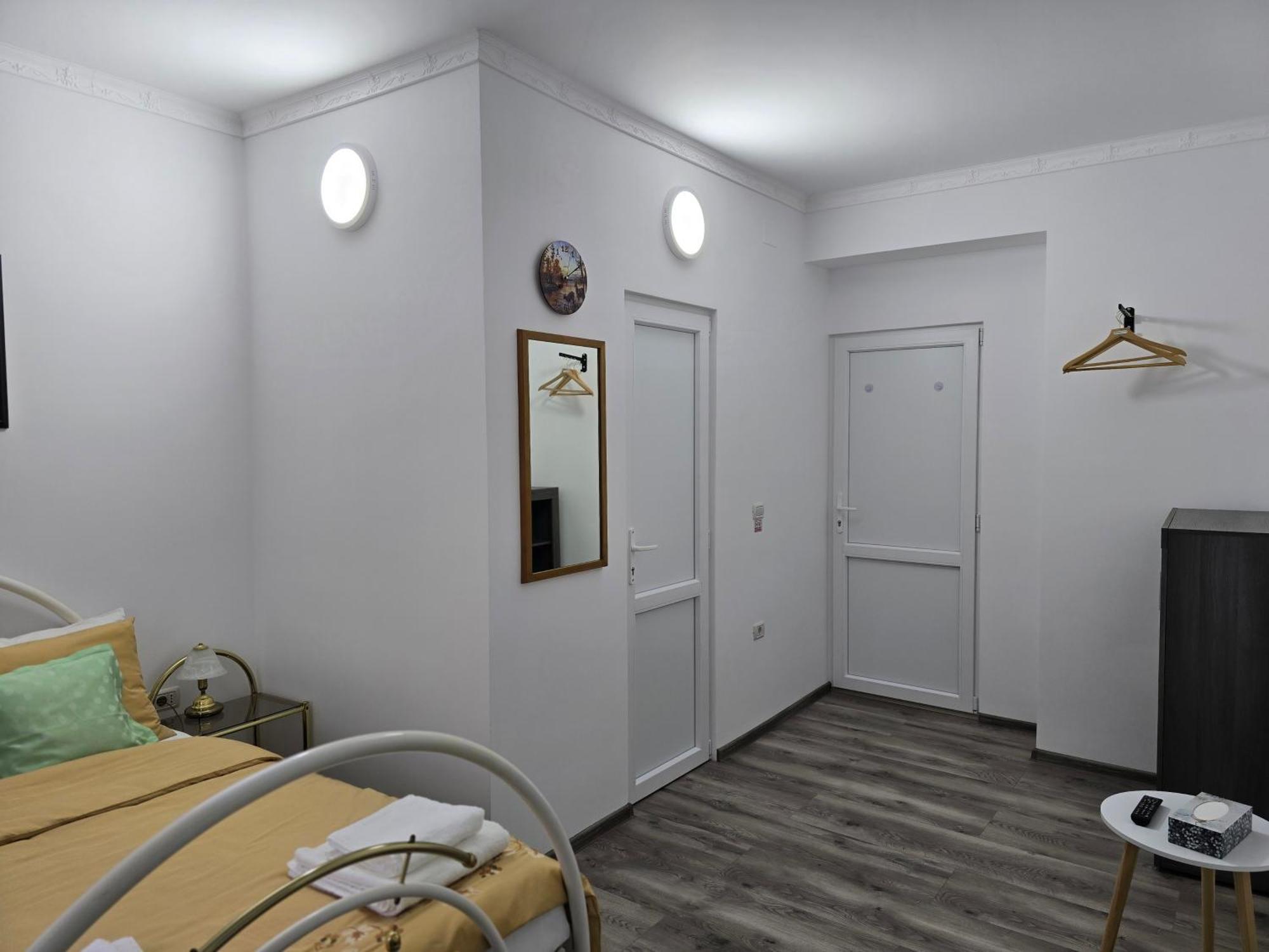 Eldi House Homestay