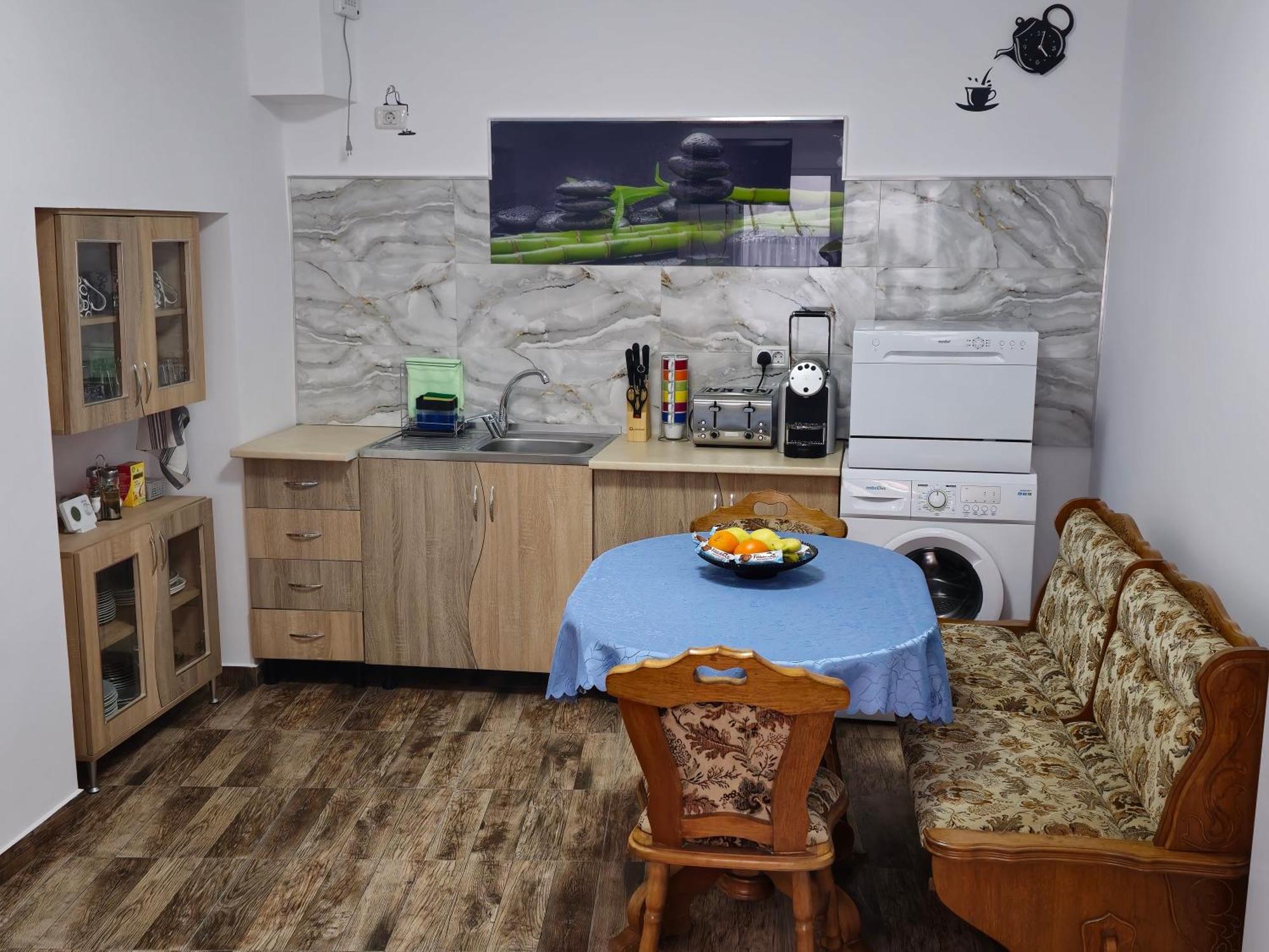 Eldi House